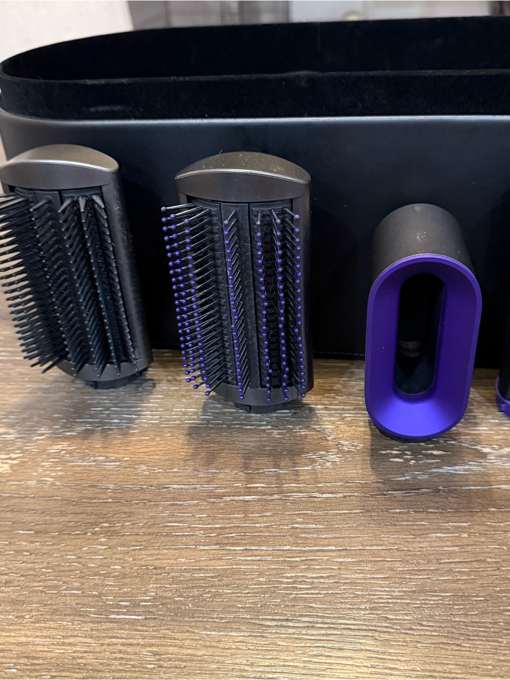 Dyson Airwrap – Excellent Condition! - Picture 11 of 16